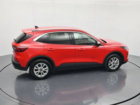 Used 2024 Ford Escape Active AWD/4WD image 31