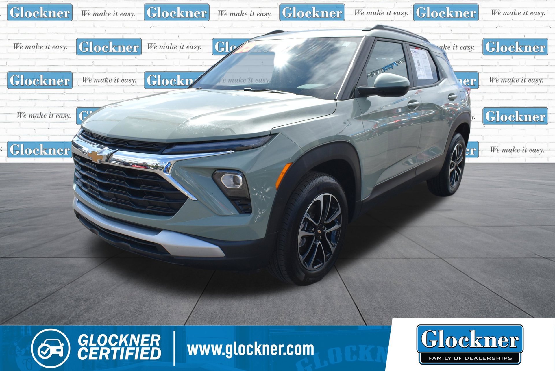 Used 2025 Chevrolet TrailBlazer LT AWD/4WD image 1