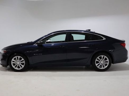 Used 2016 Chevrolet Malibu LT FWD image 4