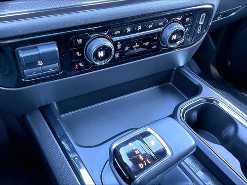 Used 2023 Chevrolet Silverado 1500 ZR2 image 24