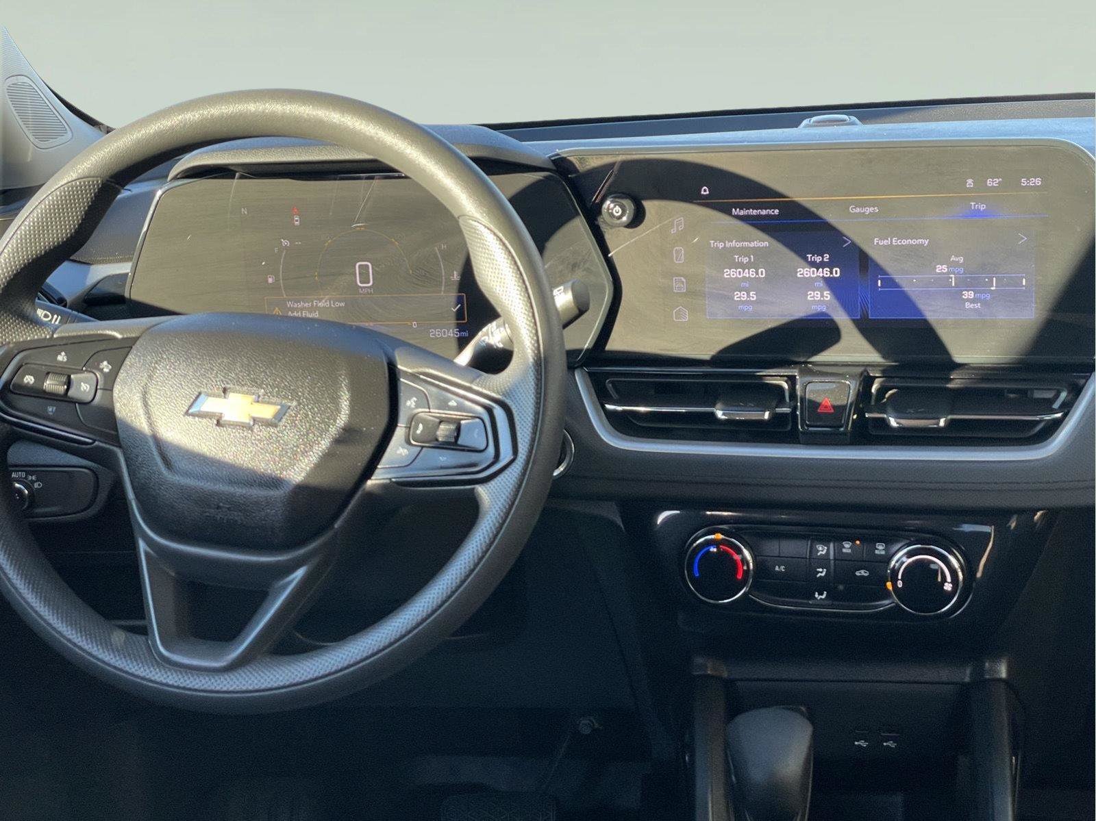 Used 2024 Chevrolet TrailBlazer LT w/ Driver Confidence Package AWD/4WD image 19