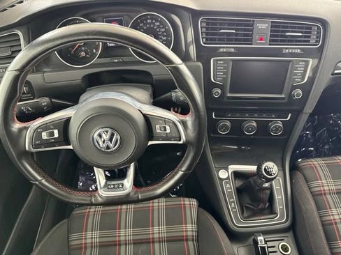 Used 2017 Volkswagen GTI Sport FWD image 22