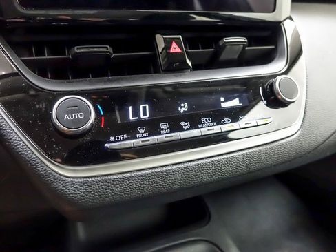 Certified 2024 Toyota Corolla LE image 20