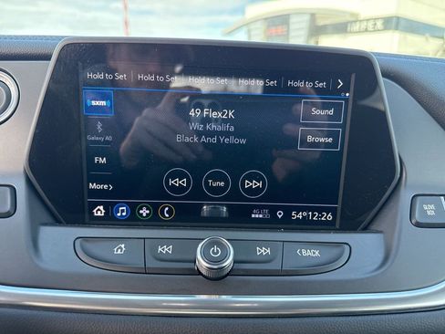 Used 2020 Chevrolet Blazer LT image 17