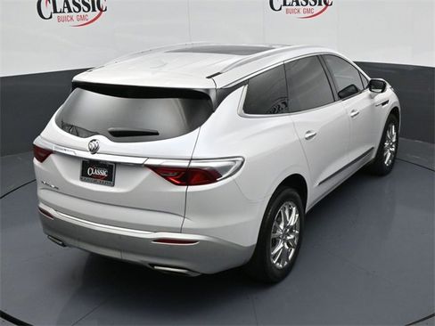 Used 2023 Buick Enclave Premium w/ Experience Buick Package image 21