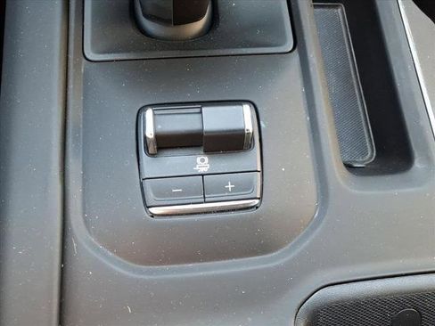 New 2025 GMC Sierra 1500 Denali Ultimate image 33