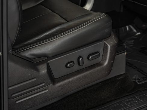 Used 2014 Ford F150 FX4 w/ Equipment Group 402A Luxury AWD/4WD image 36