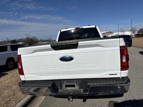 Used 2022 Ford F150 XLT w/ Equipment Group 301A Mid image 8