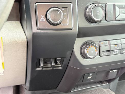 Used 2019 Ford F150 XL w/ XL Power Equipment Group AWD/4WD image 26
