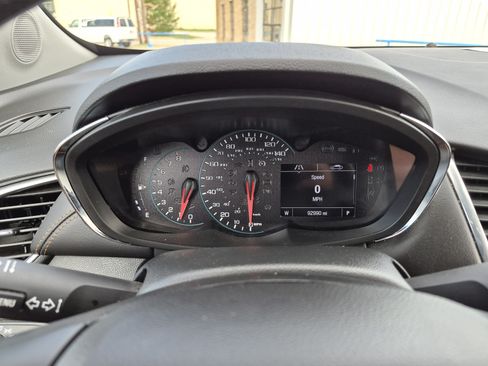 Used 2020 Chevrolet Trax Premier AWD/4WD image 22