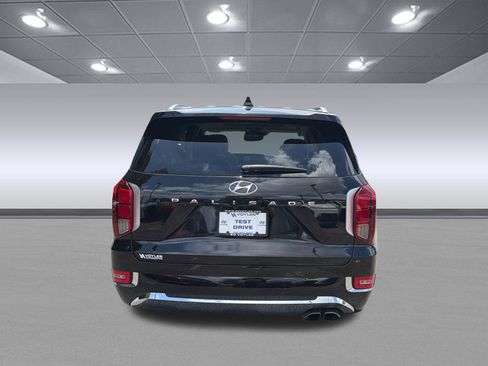 Used 2020 Hyundai Palisade Limited FWD image 8