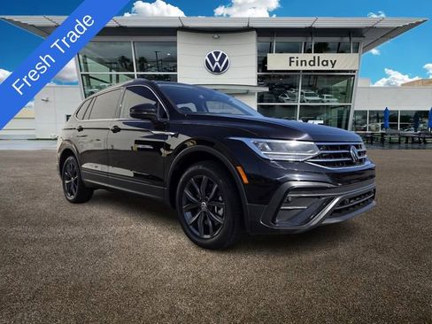 Certified 2023 Volkswagen Tiguan SE FWD image 1