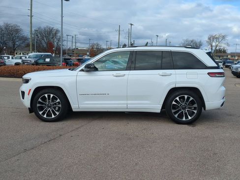 Used 2022 Jeep Grand Cherokee Overland image 5