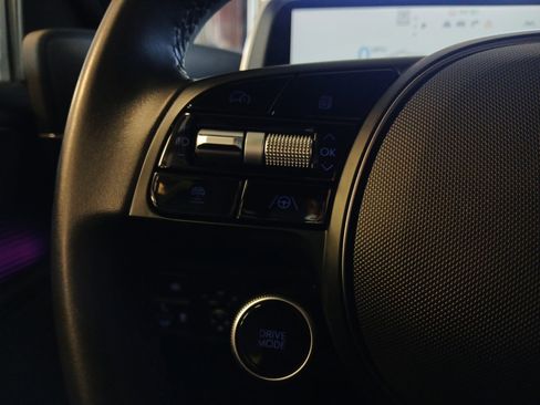 Used 2023 Hyundai Ioniq 6 SEL image 17