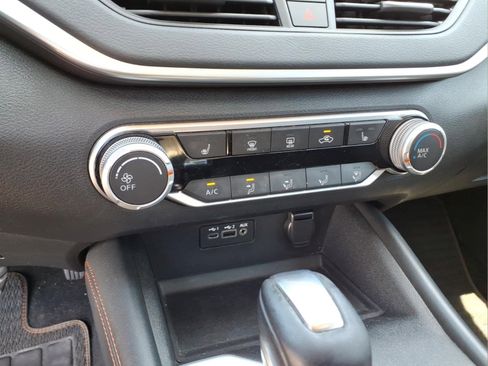 Used 2020 Nissan Altima 2.5 SR w/ Premium Package FWD image 23