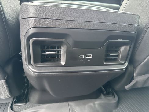 Used 2025 Chevrolet Silverado 1500 LT Trail Boss w/ LT Trail Boss Premium Package AWD/4WD image 33