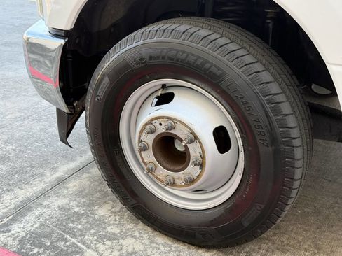 Used 2017 Ford F350 XL w/ XL Value Package image 39