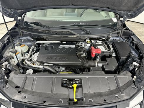 Used 2025 Nissan Rogue SV AWD/4WD image 32