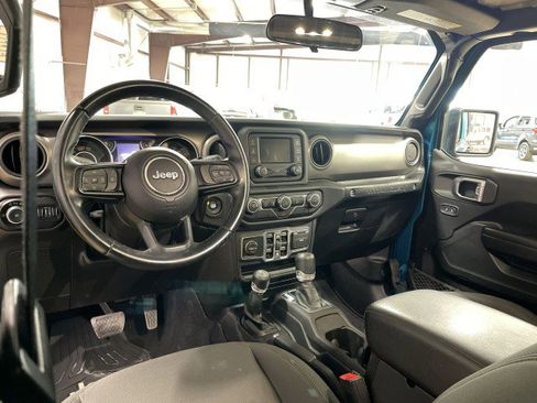 Used 2020 Jeep Wrangler Unlimited Sport S image 17