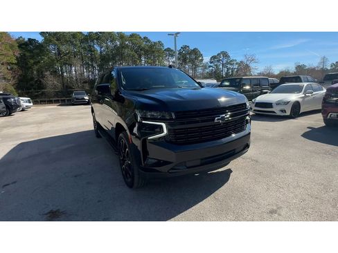 Certified 2023 Chevrolet Suburban RST w/ Luxury Package image 3