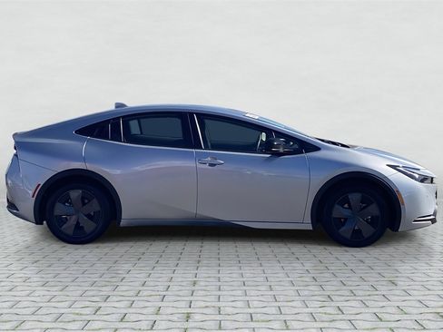 Certified 2025 Toyota Prius LE image 8