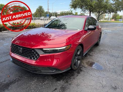 Used 2023 Honda Accord Sport image 2