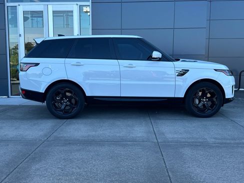 Used 2020 Land Rover Range Rover Sport HSE AWD/4WD image 2