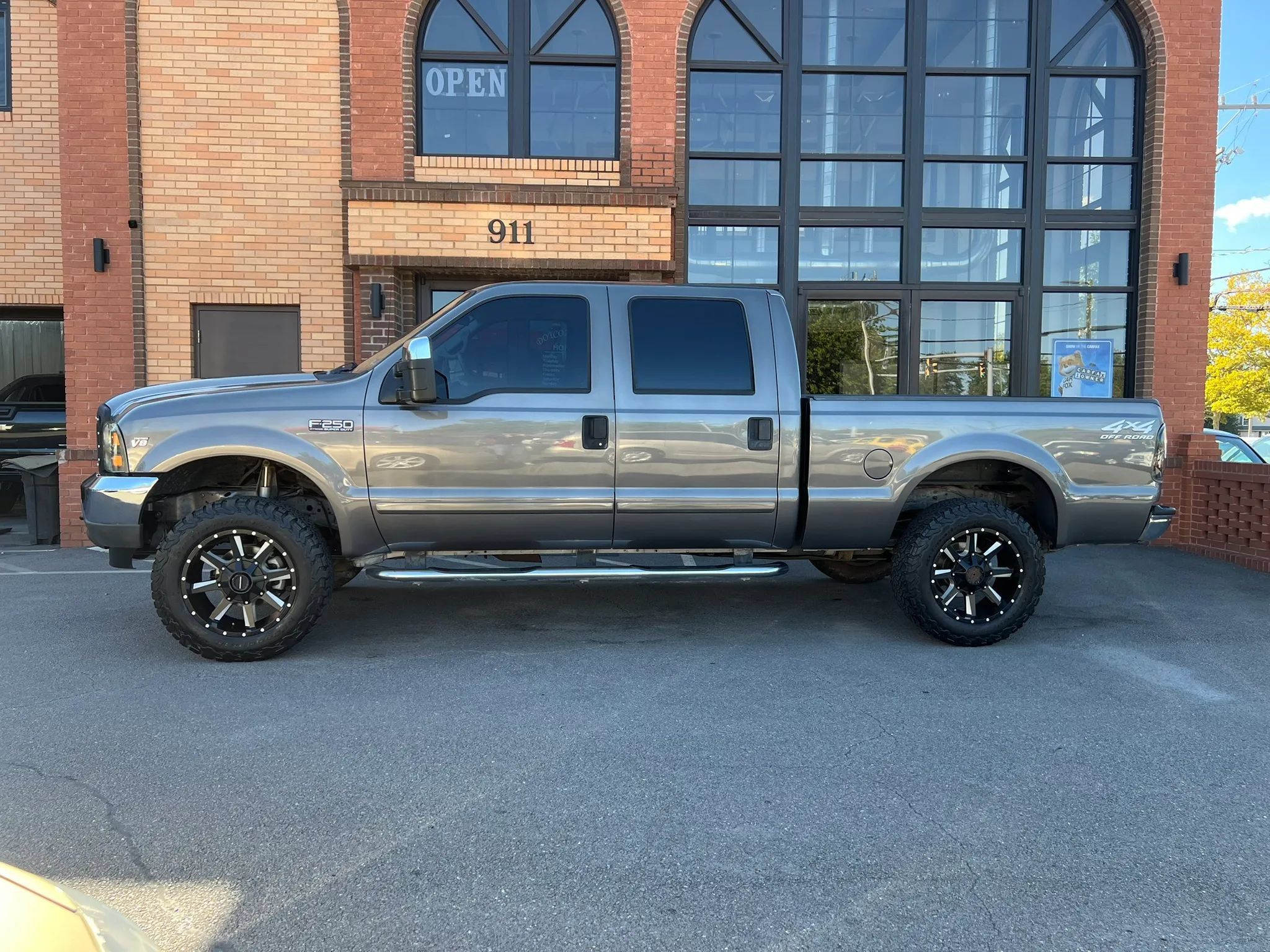 Used 2002 Ford F250 4x4 Crew Cab Super Duty image 4