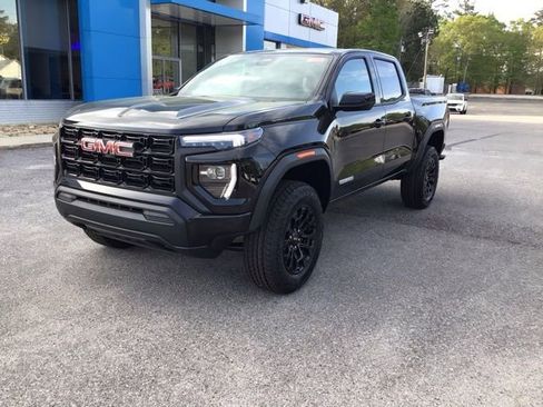 New 2026 GMC Canyon Elevation AWD/4WD image 2
