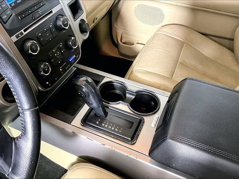 Used 2017 Ford Expedition XLT w/ Equipment Group 201A image 11