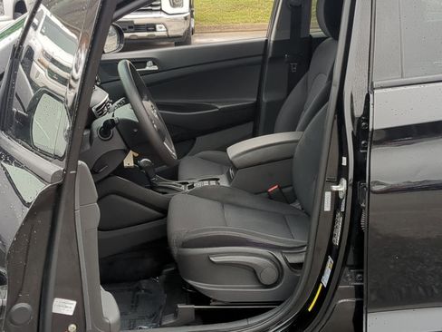 Used 2021 Hyundai Tucson SE FWD image 12
