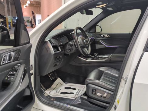 Used 2019 BMW X5 xDrive40i w/ M Sport Package AWD/4WD image 20