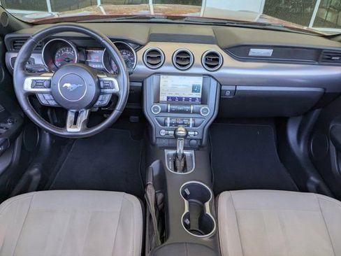 Certified 2019 Ford Mustang Convertible w/ Equipment Group 101A image 13