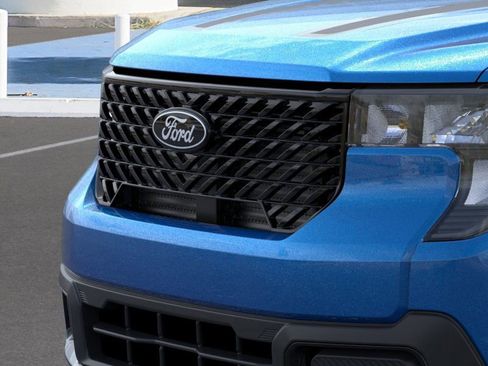 New 2025 Ford Maverick XLT w/ Equipment Group 301A image 18