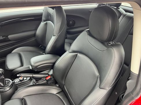 Used 2016 MINI Cooper 2-Door Hardtop FWD image 14