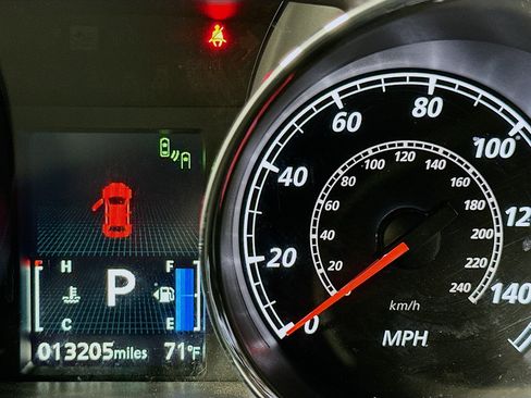 Used 2025 Mitsubishi Outlander Sport SE image 19