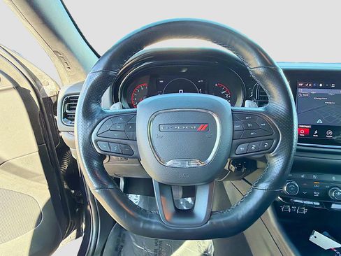 Used 2024 Dodge Durango GT image 40