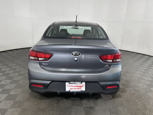 Used 2020 Kia Rio S image 5