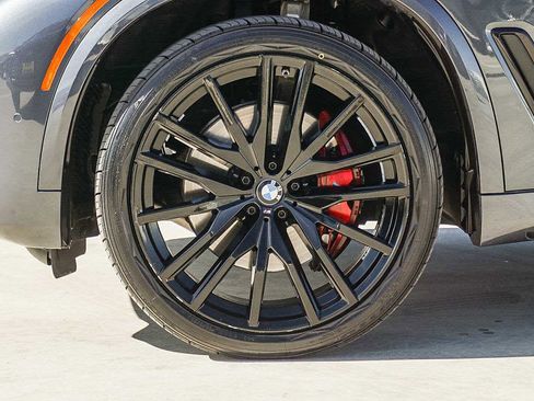 Used 2022 BMW X5 sDrive40i w/ M Sport Package image 9