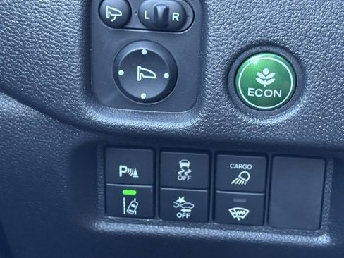 Certified 2025 Honda Ridgeline TrailSport image 17