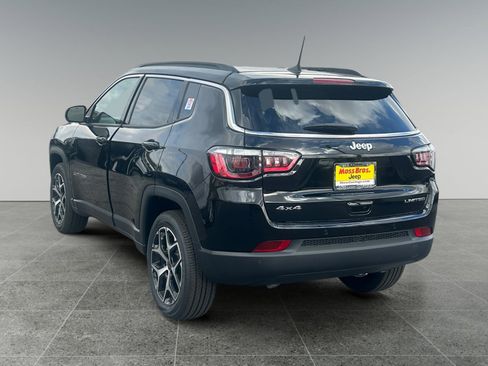 New 2026 Jeep Compass Limited image 3