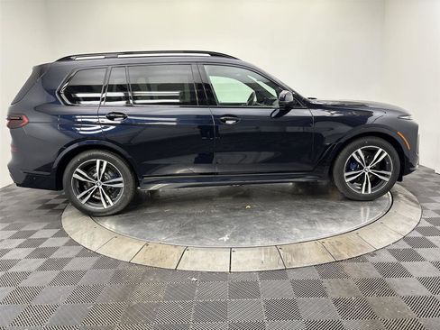 New 2026 BMW X7 xDrive40i image 17