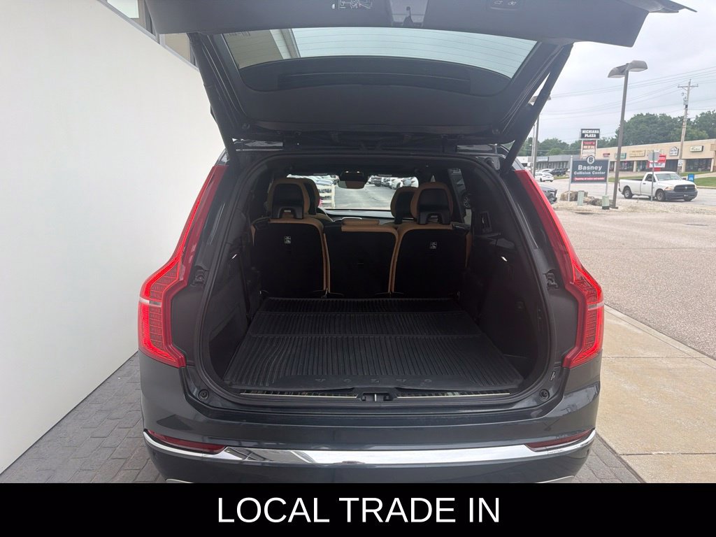 Used 2022 Volvo XC90 T6 Inscription w/ Lounge Package AWD/4WD image 8