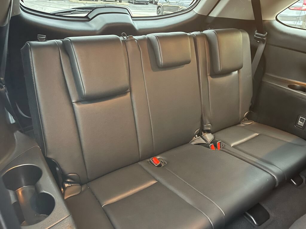 Used 2019 Toyota Highlander XLE AWD/4WD image 33