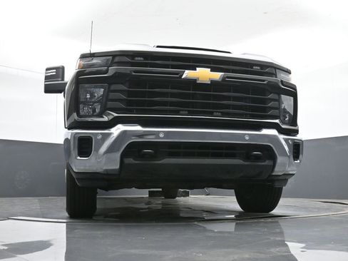 Used 2026 Chevrolet Silverado 2500 W/T w/ WT/CX Safety Package image 40