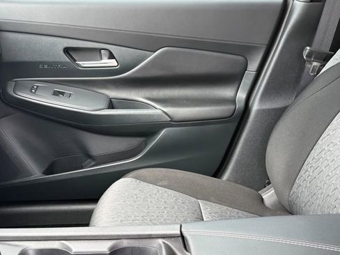 Used 2026 Nissan Sentra SV w/ Floor Mat Package image 12