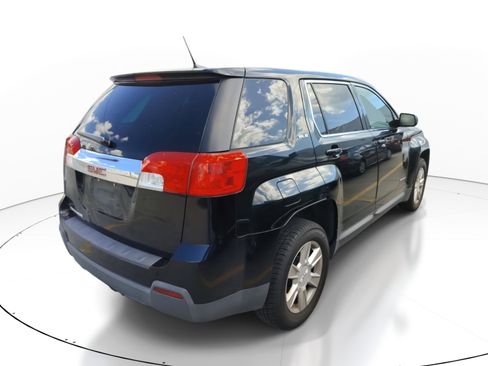 Used 2013 GMC Terrain SLE image 8