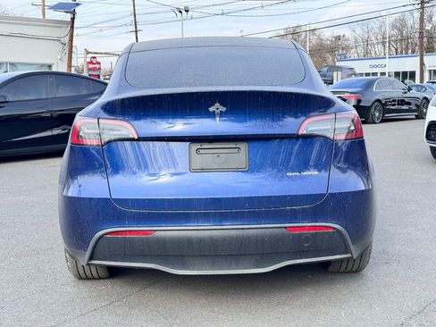 Used 2024 Tesla Model Y Long Range image 9