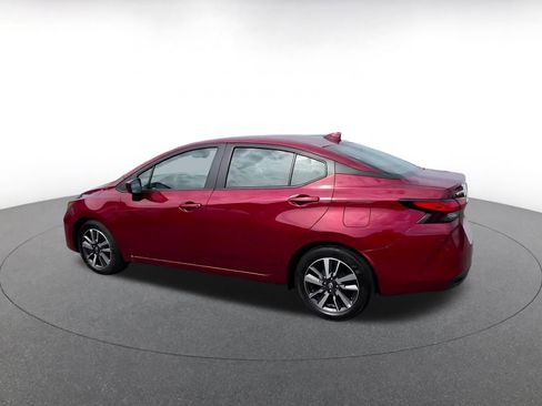 Used 2025 Nissan Versa SV image 11