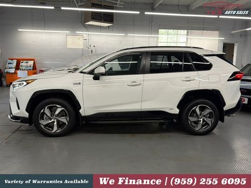 Used 2021 Toyota RAV4 SE AWD/4WD image 12